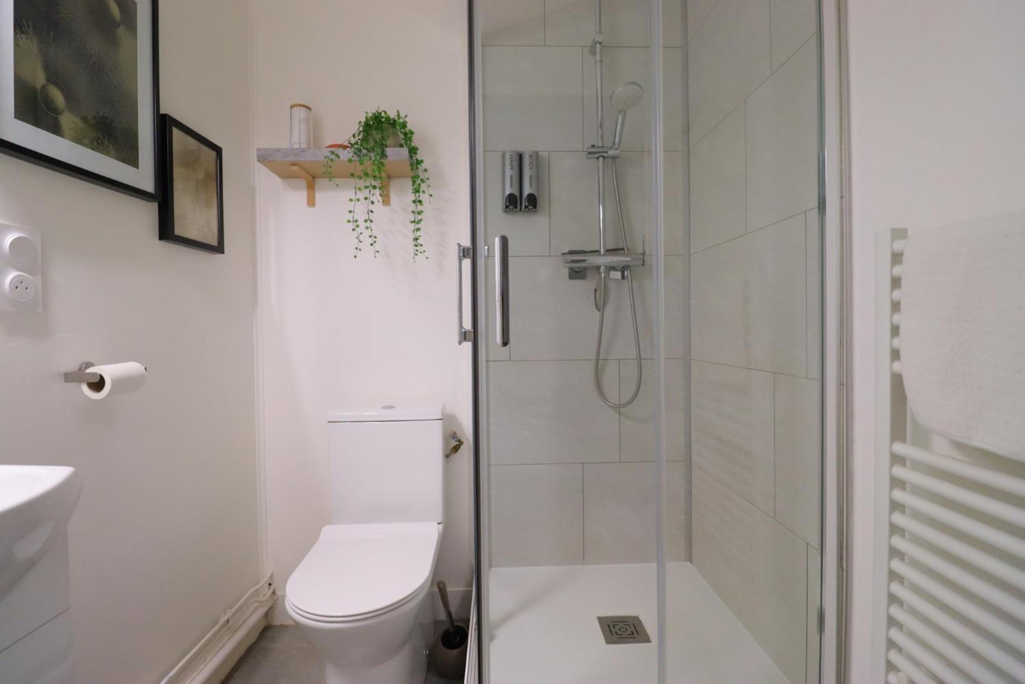 Le Neo - Studio Chic Avec Sa Cour Privative Et Fibre Bergerac Kültér fotó
