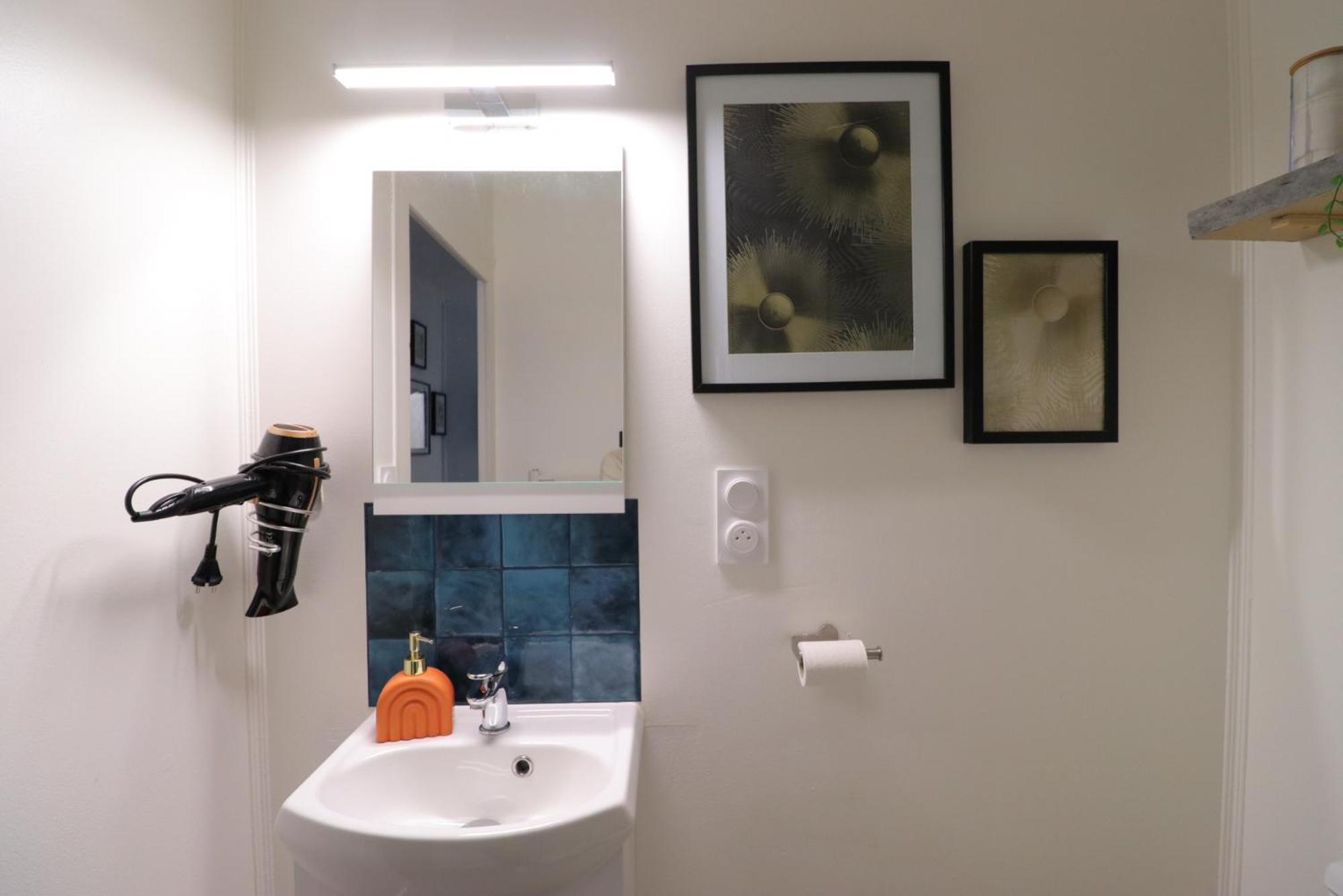 Le Neo - Studio Chic Avec Sa Cour Privative Et Fibre Bergerac Kültér fotó