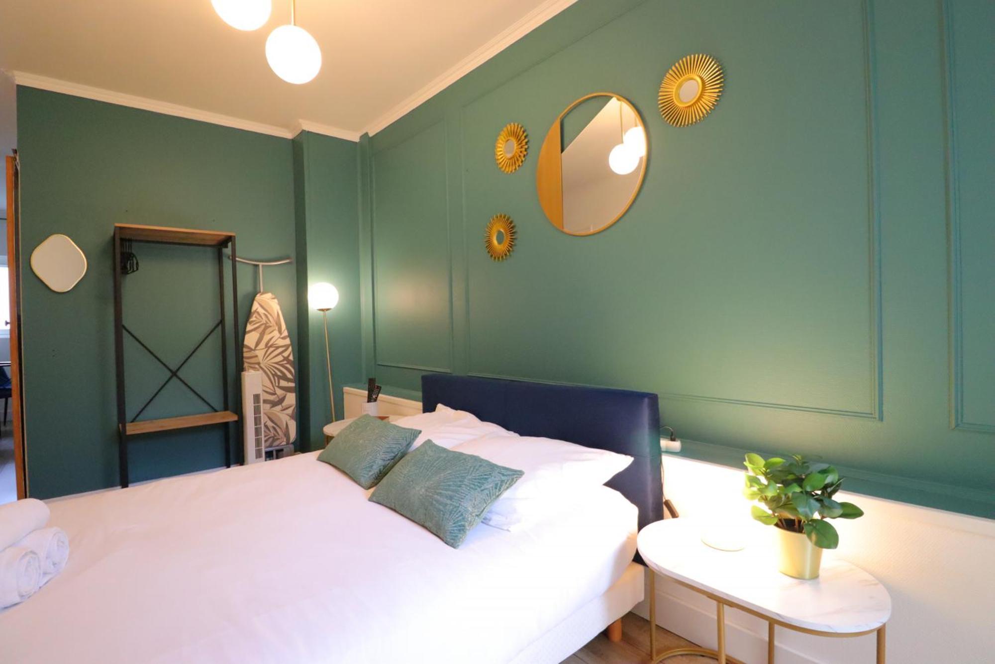Le Neo - Studio Chic Avec Sa Cour Privative Et Fibre Bergerac Kültér fotó