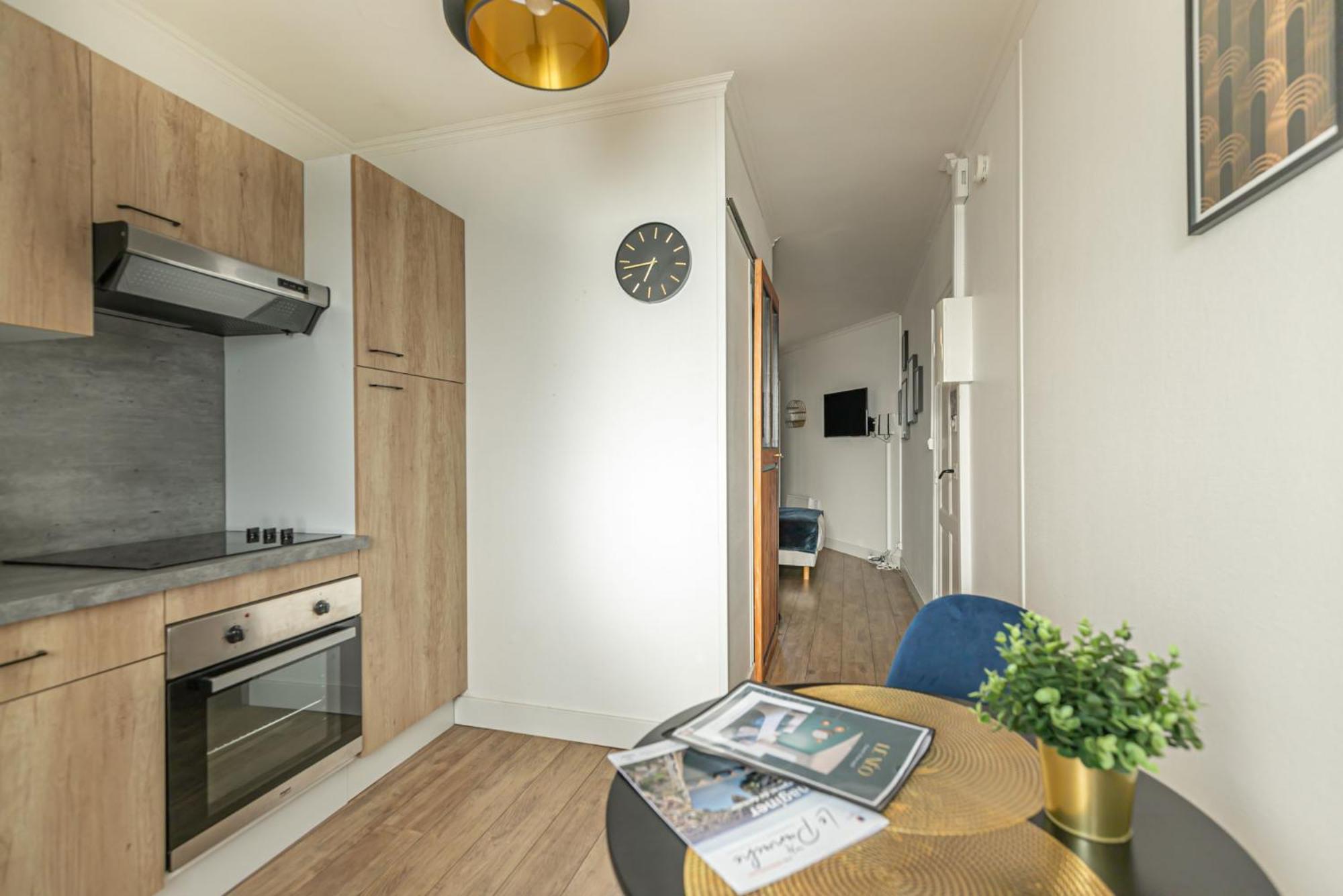 Le Neo - Studio Chic Avec Sa Cour Privative Et Fibre Bergerac Kültér fotó