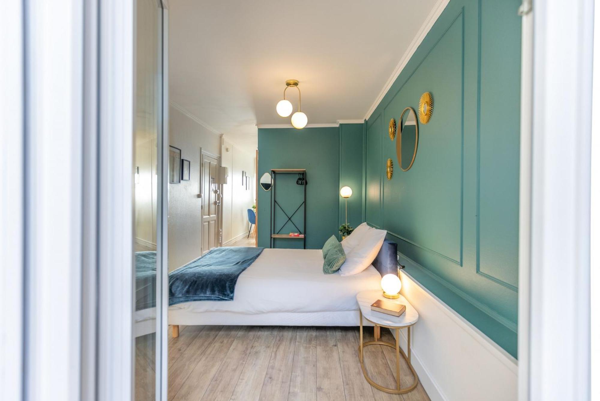 Le Neo - Studio Chic Avec Sa Cour Privative Et Fibre Bergerac Kültér fotó